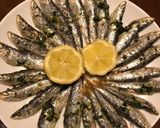 Foto del paso 3 de la receta: Sardinas al horno con ajo y perejil
