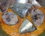 Foto langkah ke 4 dari resep Asam Keueng Khas Aceh (Ikan Tongkol Asem Pedas).