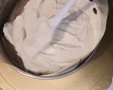 Foto del passaggio 5 della ricetta Torta al cioccolato e frutti di bosco