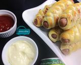 A picture of step 6 of Sausage rolls.