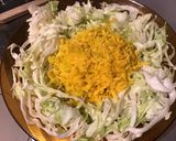 Une image de l'étape 5 de Salade iceberg,carottes jaunes,concombre et spiruline.