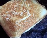 A picture of step 6 of Egg and potato sandwich 🥪.