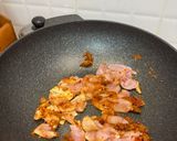 รูปขั้นตอนการทำที่ 2 ของ ผัดเผ็ดไก่ใส่กระวาน