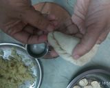 A picture of step 5 of Gujiya.