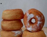 Foto langkah ke 4 dari resep Donat empuk menul.