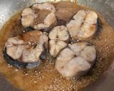 Hình bước làm 1 của món Cá lăng kho tiêu