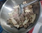 รูปขั้นตอนการทำที่ 2 ของ ผัดผักเคลียร์ตู้เย็นใส่หมูสับ