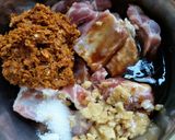 รูปขั้นตอนการทำที่ 4 ของ ซี่โครงหมูอบขมิ้น
