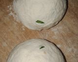 A picture of step 3 of Paratha roll😋.