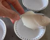 Foto langkah ke 5 dari resep Bolu Kukus Mekar anti gagal.
