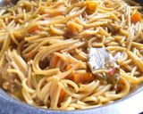 A picture of step 7 of Spaghetti jolop.