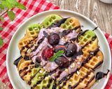Foto langkah ke 4 dari resep Rainbow Peanut Waffles.