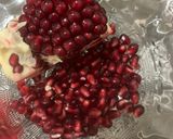 A picture of step 1 of Pomegranate smoothie.