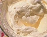 A picture of step 2 of Lemon Tiramisu 🍋🍋🍋.