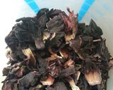 Foto del paso 1 de la receta: Agua de flor de Jamaica