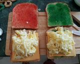 A picture of step 4 of Tostadas with Jalapeño Jelly, Eggs, and Melted Cheeses.