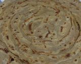 A picture of step 5 of Khasta bal wala chaki ke atty Ka paratha.