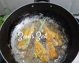 A picture of step 4 of Crisp Spinach Leaf Fritters.