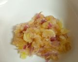 Foto langkah ke 4 dari resep 5. Perkedel Kentang Kornet Anti Gagal.