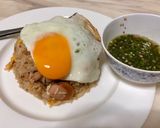 รูปขั้นตอนการทำที่ 2 ของ ข้าวผัดไส้กรอก🍚