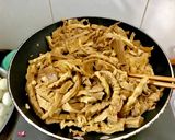 Hình bước làm 4 của món Thịt kho măng