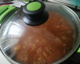Foto del paso 6 de la receta: Patatas con carne en salsa con picada de frutos secos