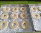 Foto langkah ke 3 dari resep Donat jco kw tanpa telur.