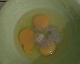 Foto langkah ke 3 dari resep TELUR DADAR GULUNG ala korea.
