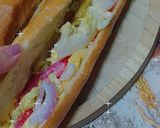 صورة لخطوة 2 من وصفة ساندويتش بسيطة بالبطاطا مقلية 🥔 والسلطة 🥗