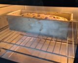 Foto langkah ke 5 dari resep Raisin Banana Cake 2 telur.