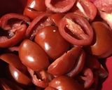 Foto do passo 2 de Molho de tomate Raining Blood