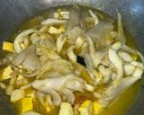 Foto langkah ke 5 dari resep 98.) Opor jamur tahu.