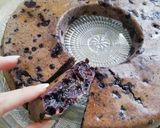 Une image de l'étape 8 de Banana bread aux myrtilles.
