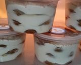 Foto langkah ke 4 dari resep Tiramisu Ekonomis dan Simpel.