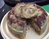 Foto langkah ke 9 dari resep Bolu Marmer Kukus.