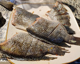 Foto del paso 1 de la receta: Pescado al ajillo con champiñones