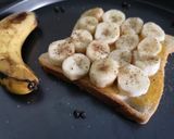 A picture of step 3 of Banana on slice😋🍌🍞(Healthy breakfast).