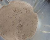A picture of step 2 of Easy Chocolate Milkshake.