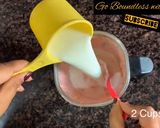 A picture of step 5 of Strawberry Shake with Dates(Restaurant Style).