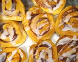 A picture of step 3 of Cinnamon buns. Airfryer.