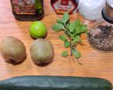 Foto del paso 1 de la receta: Ensalada de pepino con kiwi