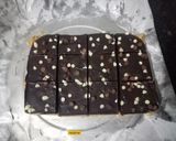 A picture of step 6 of Peanut Butter Chocolate Bars.