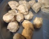 आटे के मीठे पूडे (aate ke meethe pude recipe in hindi) रेसिपी चरण 3 फोटो