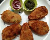 A picture of step 9 of Leftover rice cutlet.