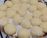 Foto del paso 4 de la receta: Bollitos de anís!! 😋