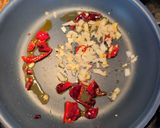 A picture of step 3 of Spicy Kare-Kare.