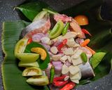 Foto langkah ke 2 dari resep Garang Asem Ikan Sat-Set.