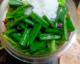 A picture of step 7 of Veg. Thukpa.