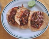 Foto del paso 8 de la receta: Charales en salsa de guajillo
