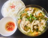 Hình bước làm 4 của món Lẩu măng chua cá bớp